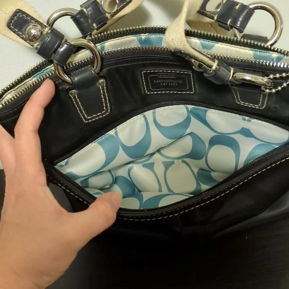 Coach mini tote - Picture 6 of 11